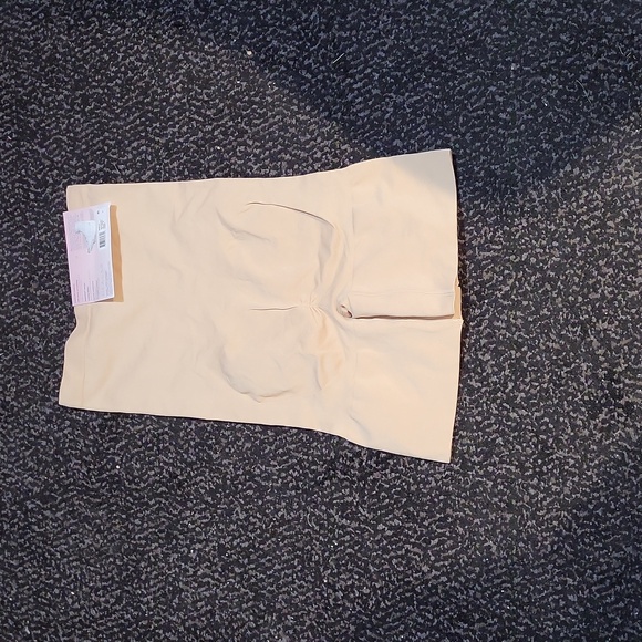 JOCKEY WOMEN'S TAN CORE BODY SMOOTHER. MED/ NWT - Picture 2 of 5